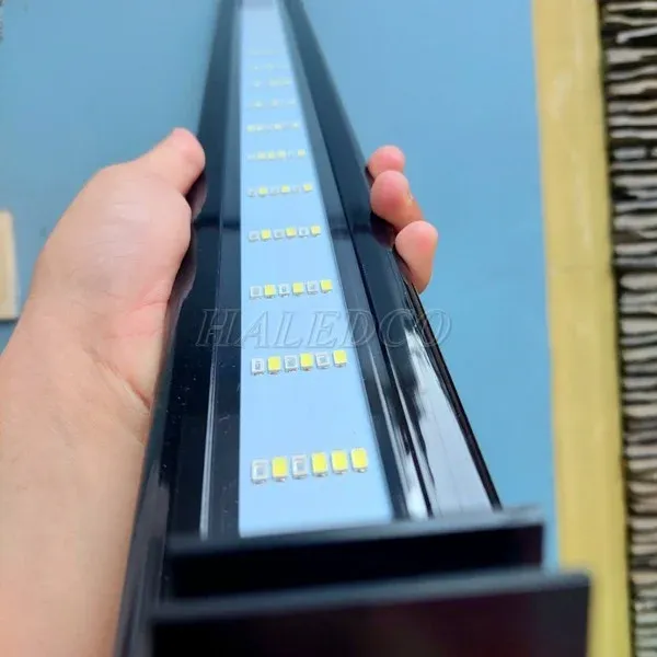 Đèn bể cá 80cm HL02 thiết kế kẹp thành bể