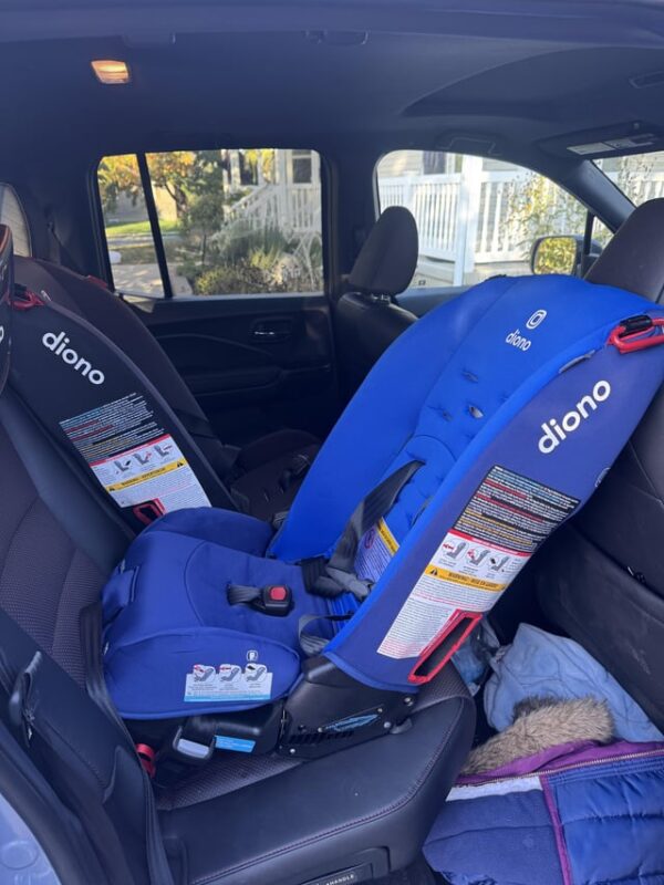 Ghế Ngồi Sau Xe Máy Cho Bé: 5 Tiêu Chí Đảm Bảo An Toàn Tuyệt Đối