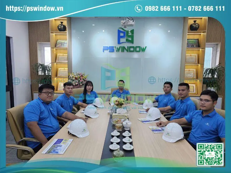 Đội ngũ kỹ thuật nhôm kính chuyên nghiệp