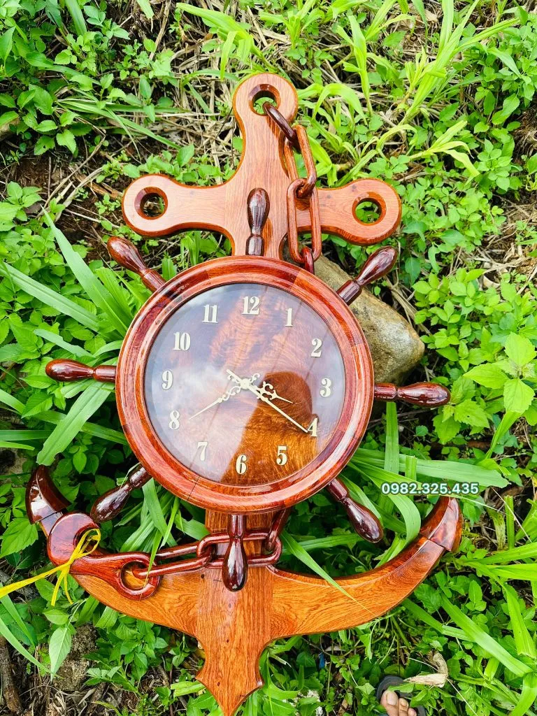 Kích thước tiêu chuẩn của bộ đồng hồ mỏ neo gỗ hương cho căn hộ cao cấp