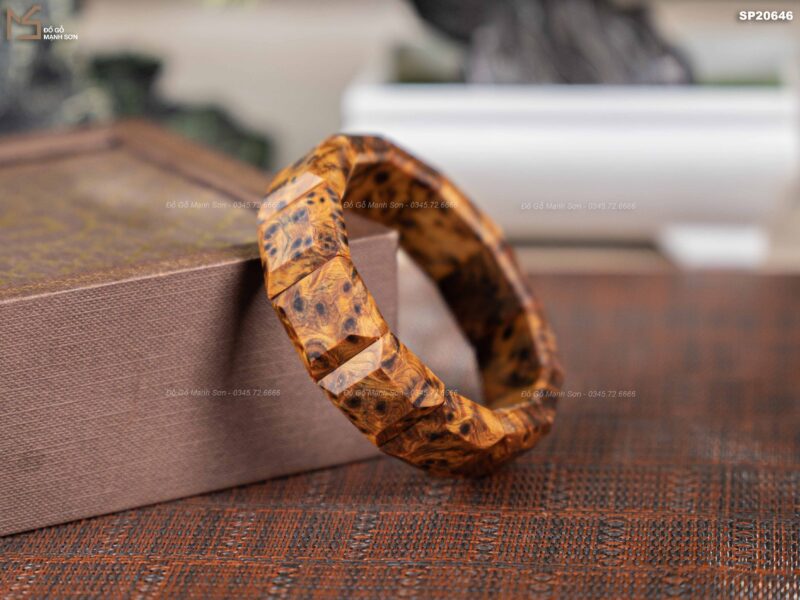 Vòng Tay Gỗ Hoàng Đàn Tuyết Lạng Sơn Cao Cấp Và Đẳng Cấp