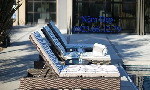 Đệm ghế hồ bơi ngoài trời