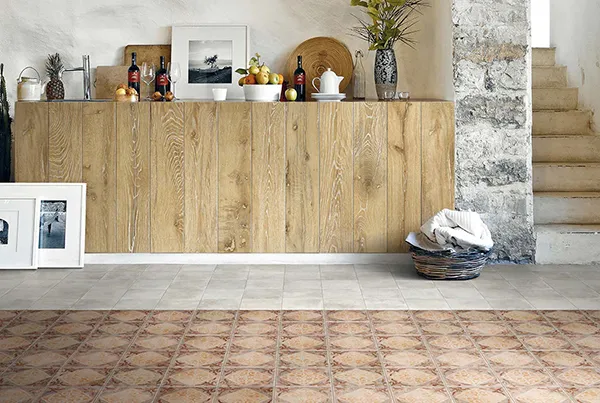 Gạch ốp chân tường vân gỗ khổ cao