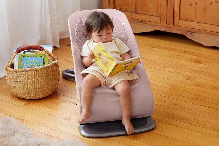 Ghế nhún đa năng cho trẻ sơ sinh và những câu hỏi về độ tuổi sử dụng