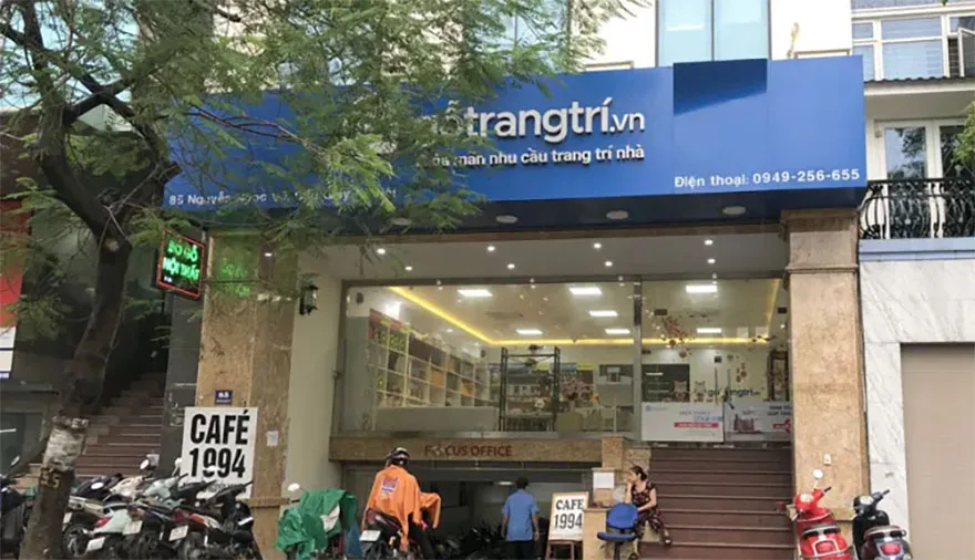 Không gian trưng bày các mẫu tủ quần áo đơn giản