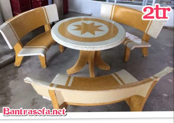 giá bộ bàn ghế đá nhân tạo mài mòn bằng galito