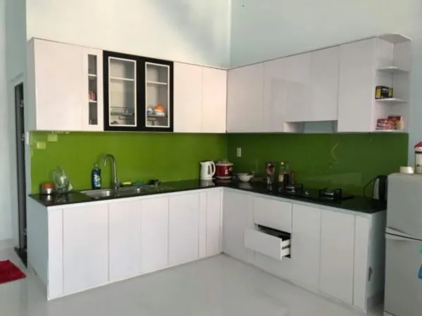 Tủ bếp nhôm kính giá rẻ