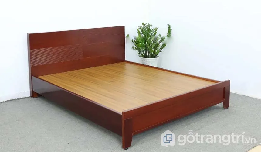 giường ngủ 4 chân