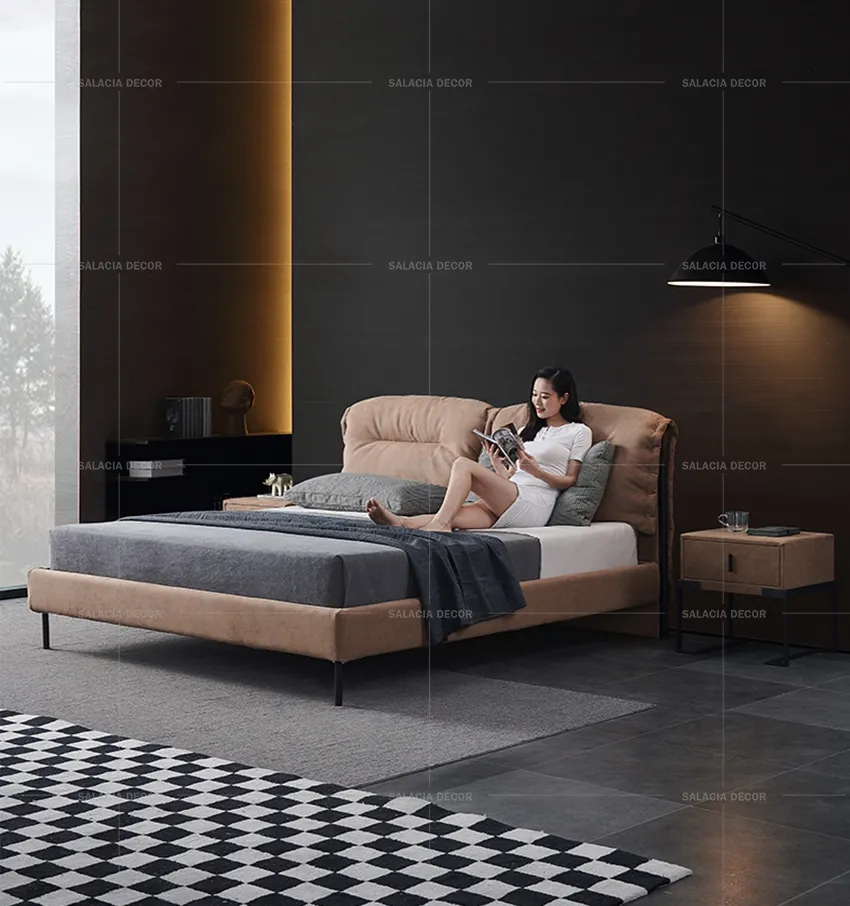 Giường gỗ óc chó, phong cách Đông Dương với chi tiết chạm khắc