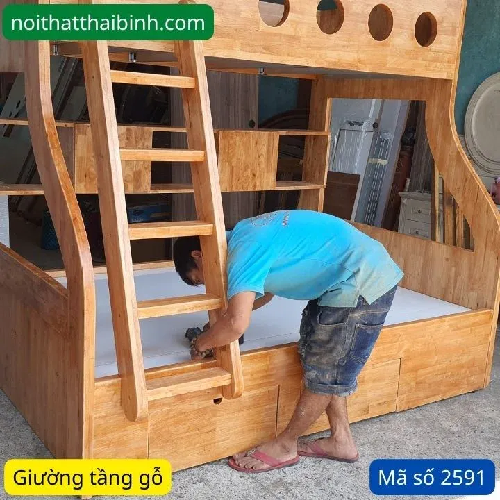 Giường tầng bằng gỗ