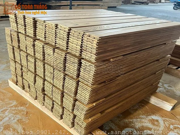 Sàn gỗ Táng Bì tự nhiên ngoài trời sấy biến tính mang lại độ bền cao