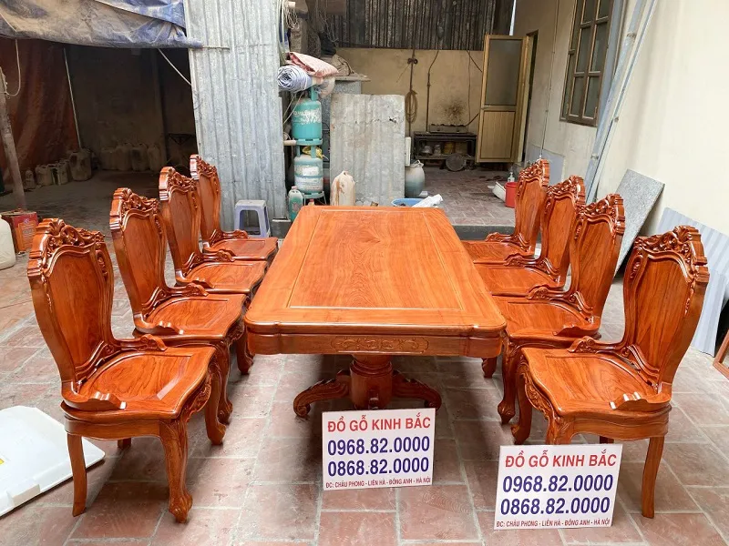 Bộ bàn ghế gỗ hương đá phong cách Indochine với chạm khắc tinh tế