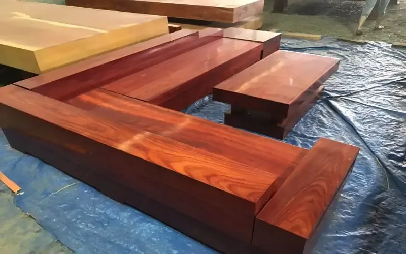 Giá gỗ hương đá Nam Phi phụ thuộc vào nhiều yếu tố