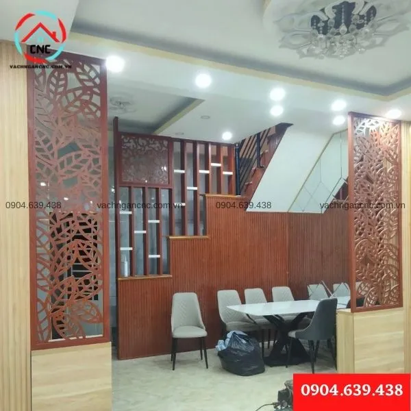 Vách ngăn cầu thang phong cách Indochine