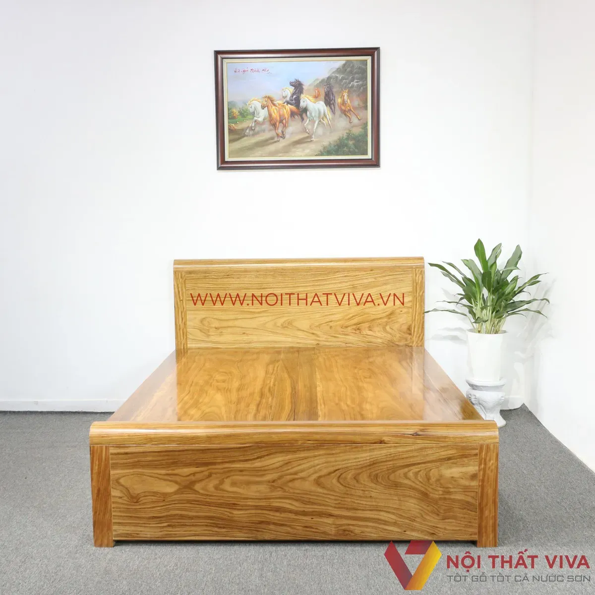 Mẫu giường ngủ gỗ Hương Xám 1m6x2m đẹp, chất liệu tự nhiên cao cấp, phù hợp phòng ngủ sang trọng.