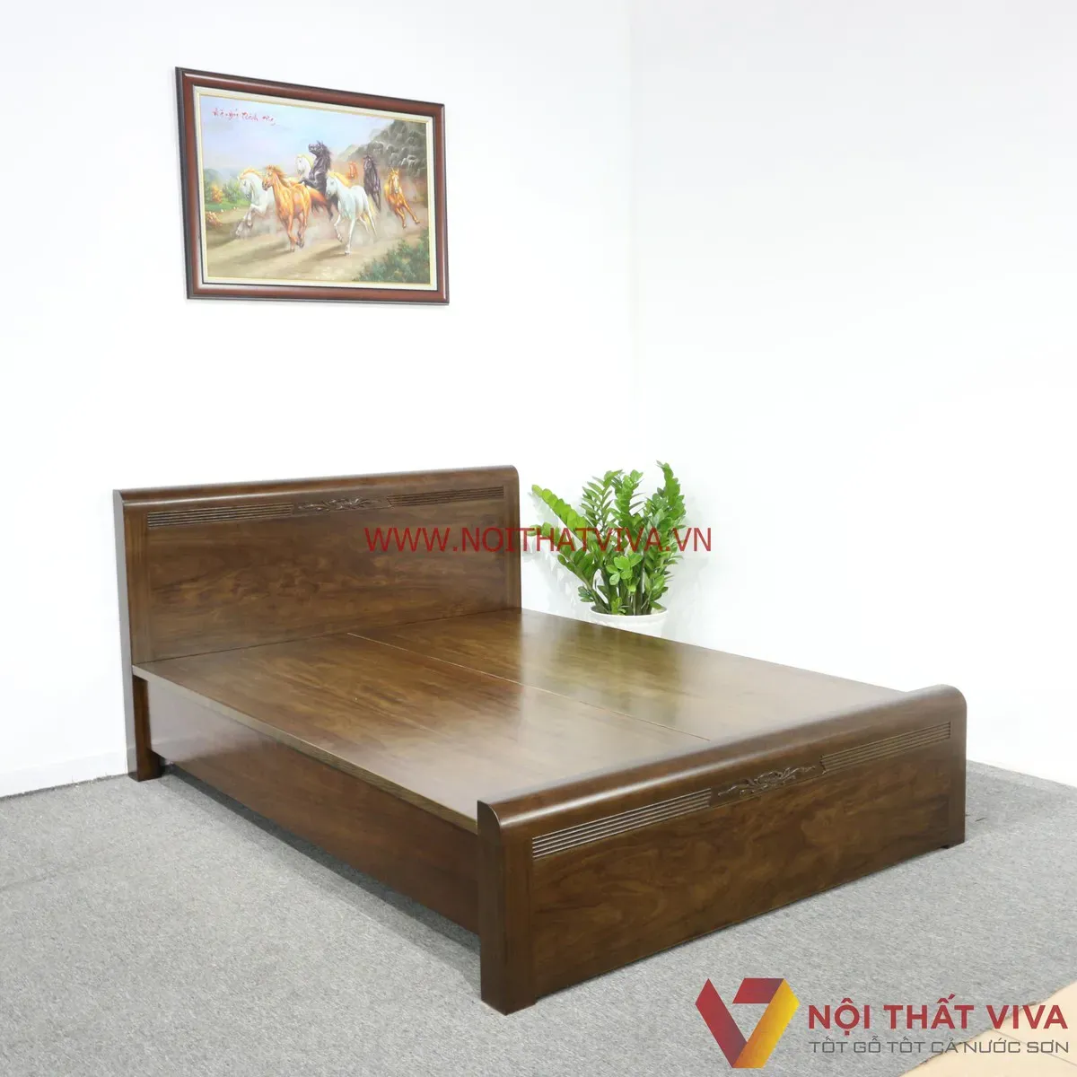 Mẫu giường gỗ óc chó đẹp, cao cấp được nhiều khách hàng yêu thích lựa chọn