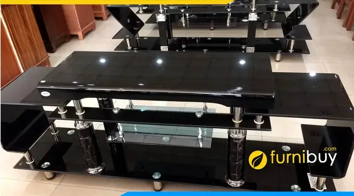 Kệ tivi kính 1m6 với chân inox cao, thiết kế 3 tầng có ngăn lưu trữ