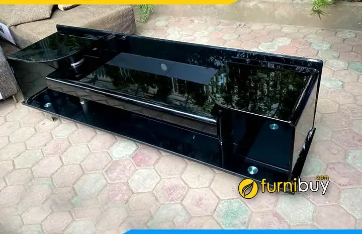 Kệ tivi kính với miếng đệm silicon bảo vệ góc cạnh