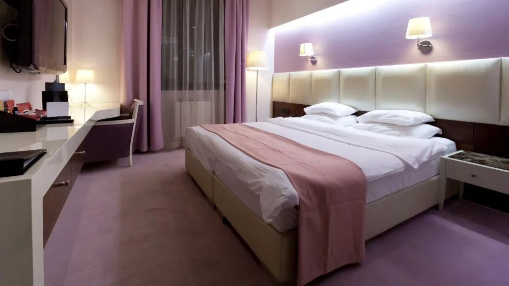 Chọn giờ tốt khi kê giường ngủ mang lại may mắn