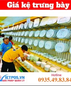 Mẫu kệ siêu thị đơn tôn lỗ với thiết kế sang trọng và chắc chắn