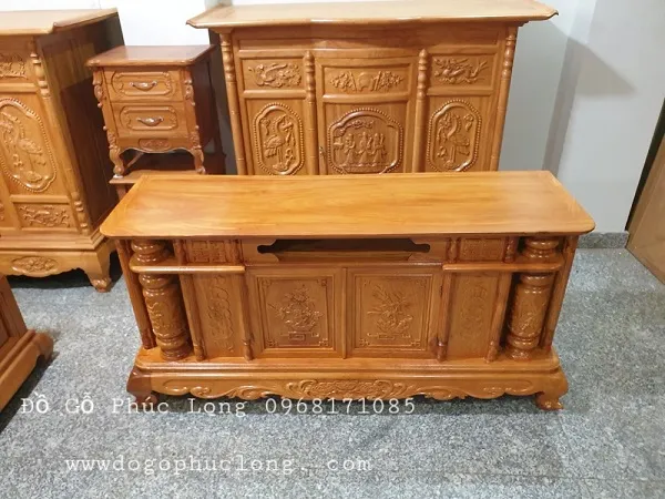 ke-ti-vi-cao-cap-go-go-do-mau-cot-nho