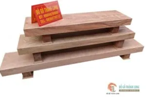 Kệ tivi gỗ 3 tầng