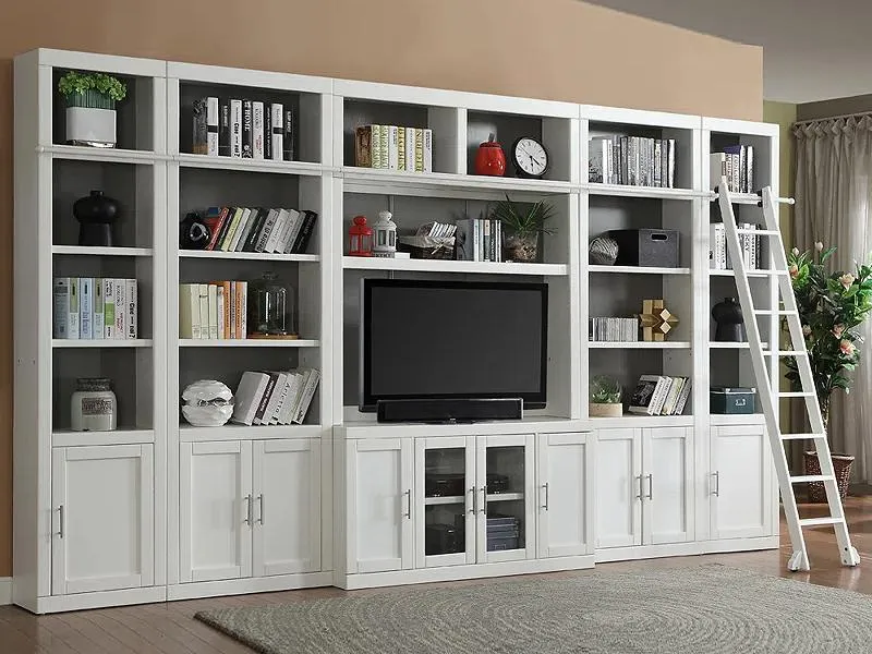 Kệ tivi kết hợp tủ sách gỗ công nghiệp được thiết kế theo phong cách tân cổ điển sang trọng và đẳng cấp