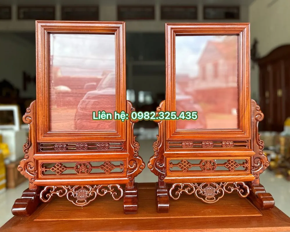 Mẫu khung đơn giản gỗ hương