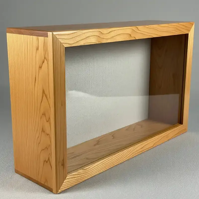 Mẫu khung tranh gỗ treo tường cơ bản bảo vệ tác phẩm nghệ thuật