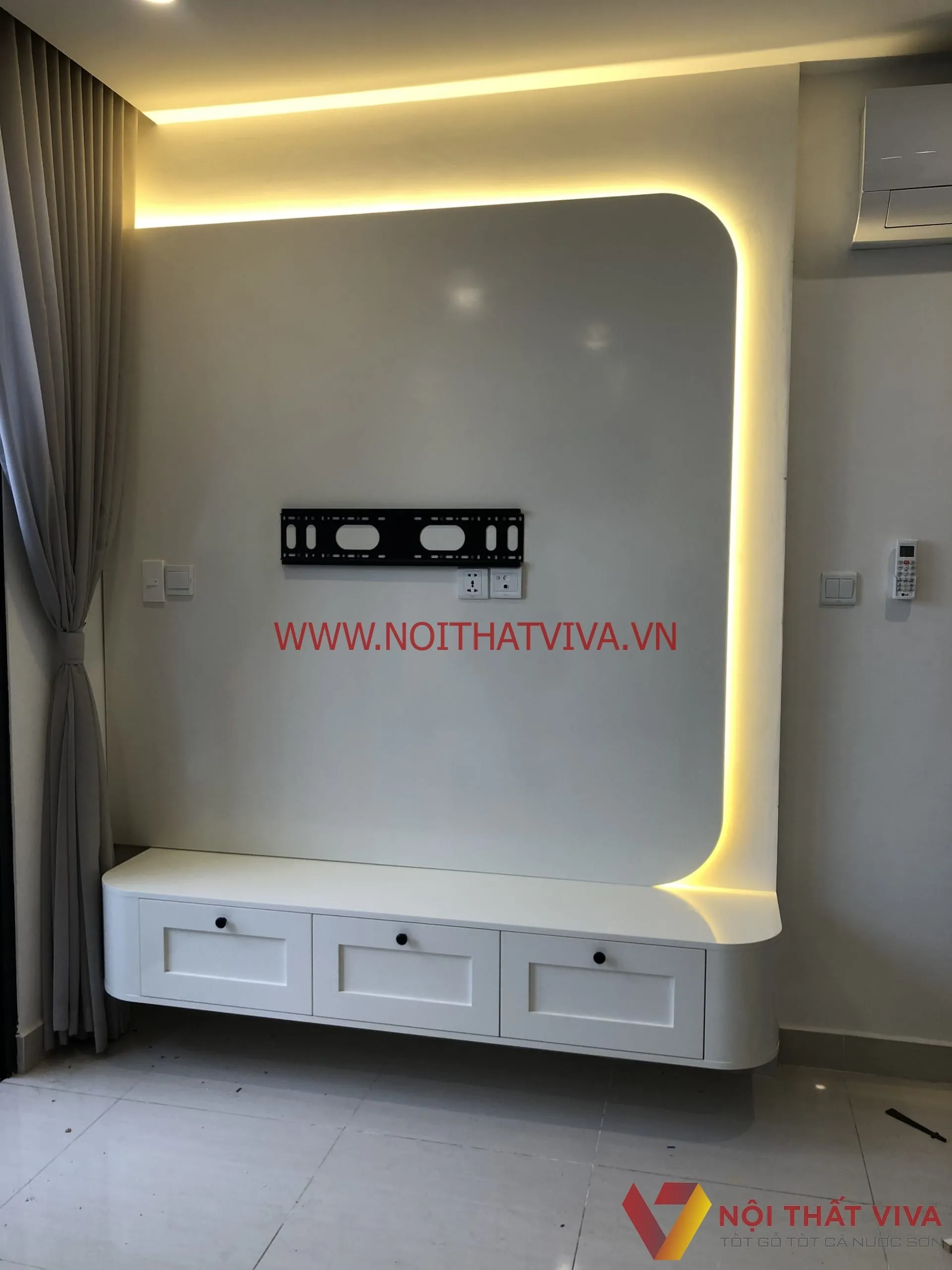 Kệ tivi phòng khách hiện đại