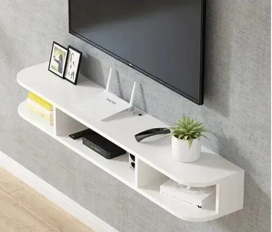 Kệ tivi treo tường 3 ngăn màu trắng — phong cách hiện đại tối giản