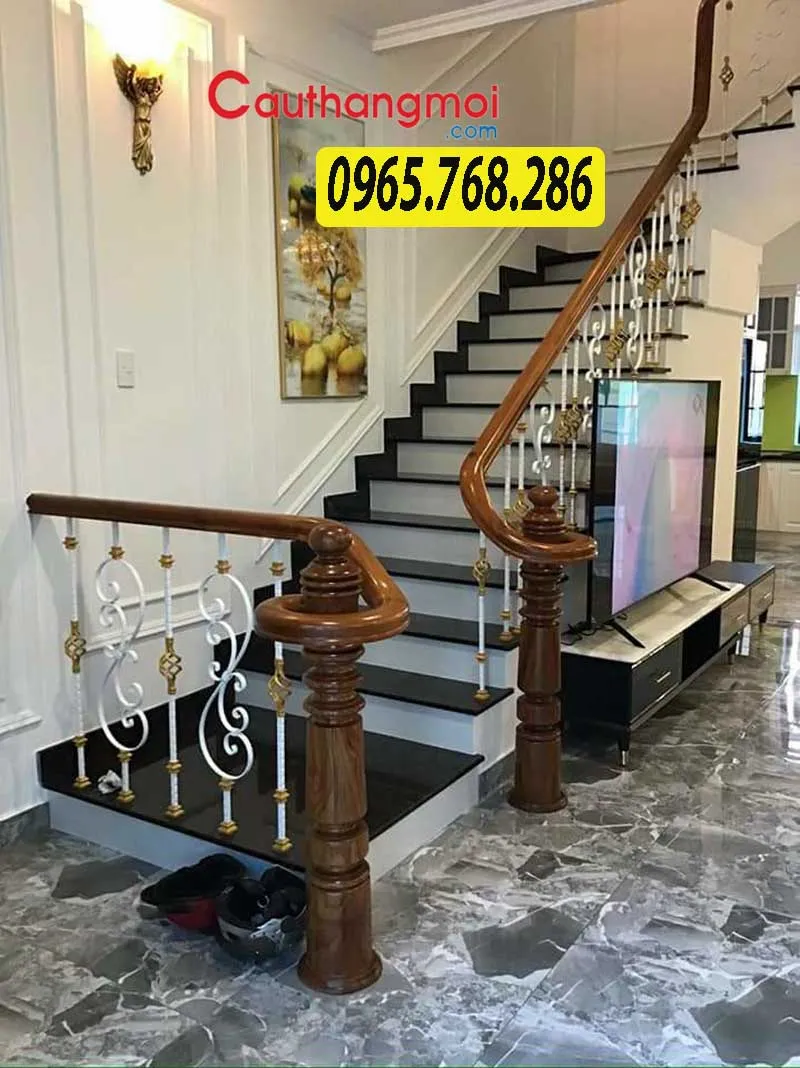 Ưu - nhược điểm của lan can cầu thang gỗ