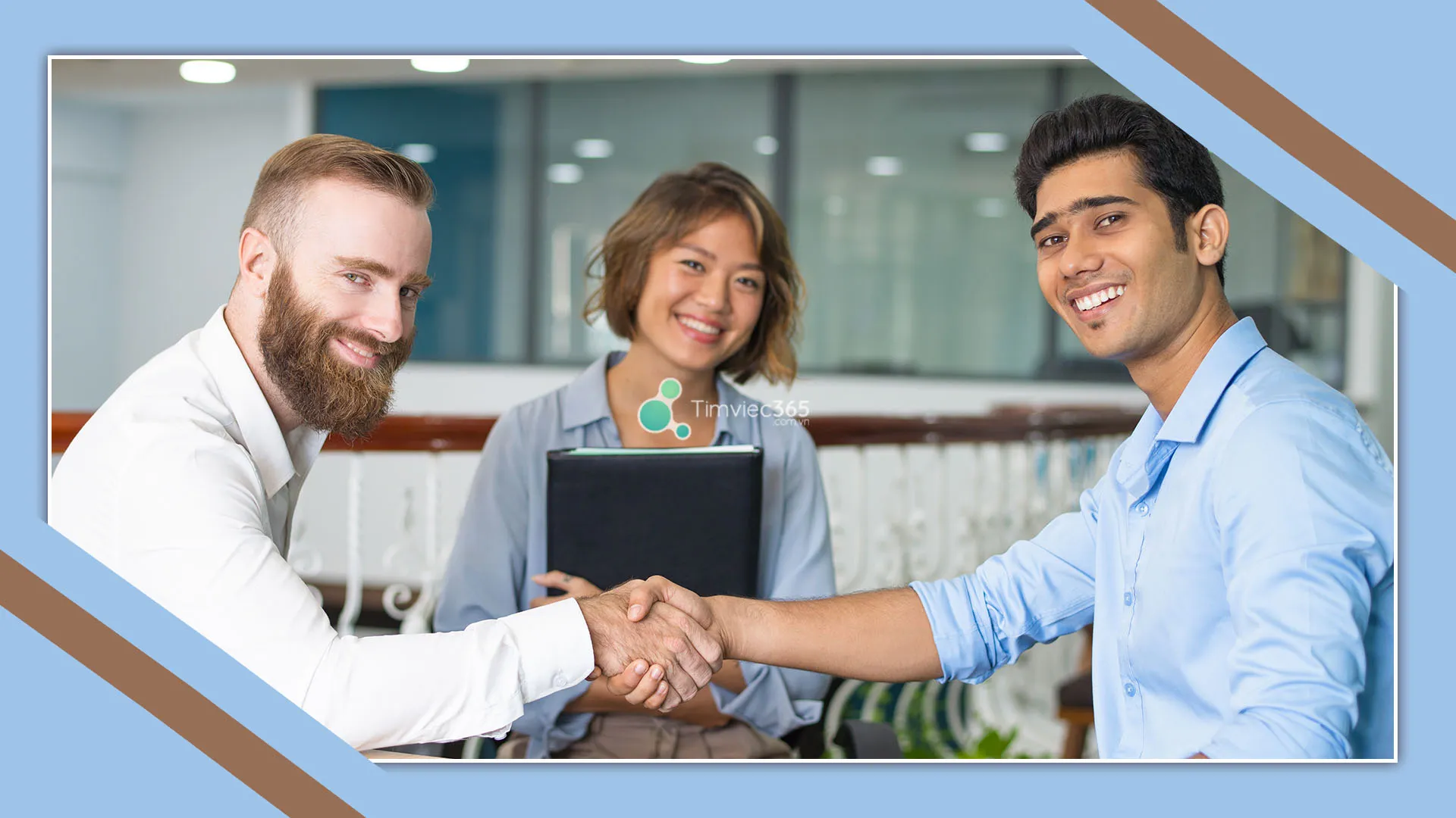 Lãnh đạo có cần lập biên bản bàn giao công việc hay không?