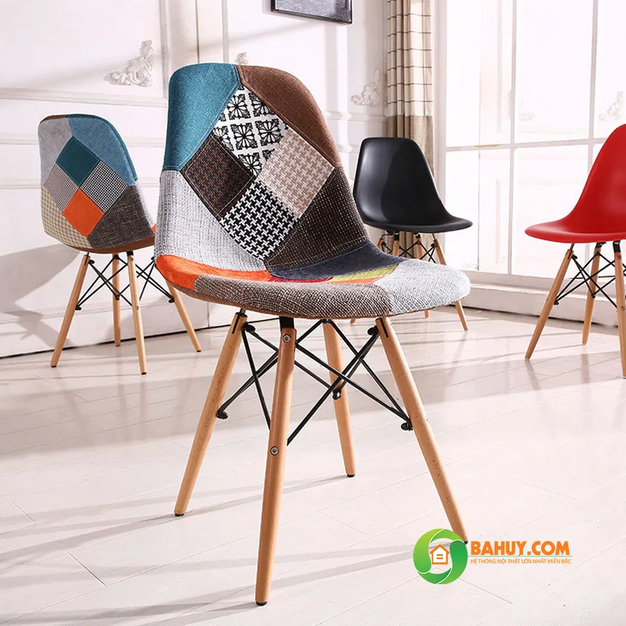 Ghế Eames J1 thổ cẩm thanh lý, tạo điểm nhấn cho quán cà phê