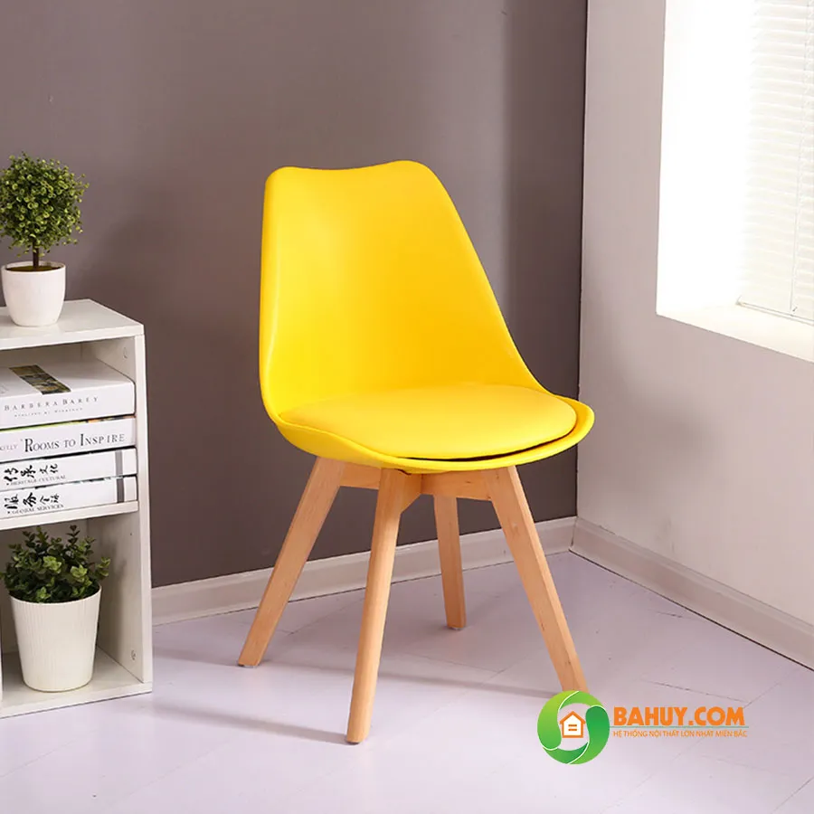 Ghế cafe Eames J5 màu trắng thanh lý