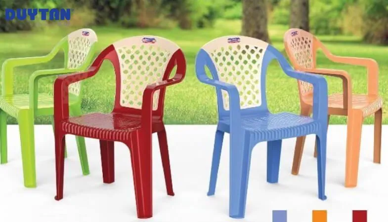Hình ảnh bộ bàn ghế nhựa Duy Tân với mức giá hợp lý
