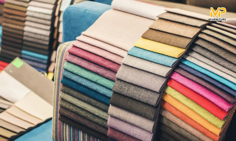 Tự do lựa chọn màu sắc và chất liệu bọc theo phong cách cá nhân khi đóng ghế sofa