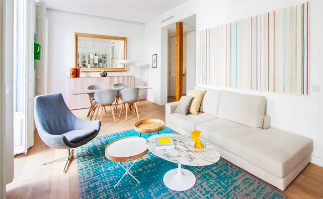 Mẫu bàn ghế phòng khách thông minh Tulip mặt đá hiện đại, tiết kiệm không gian