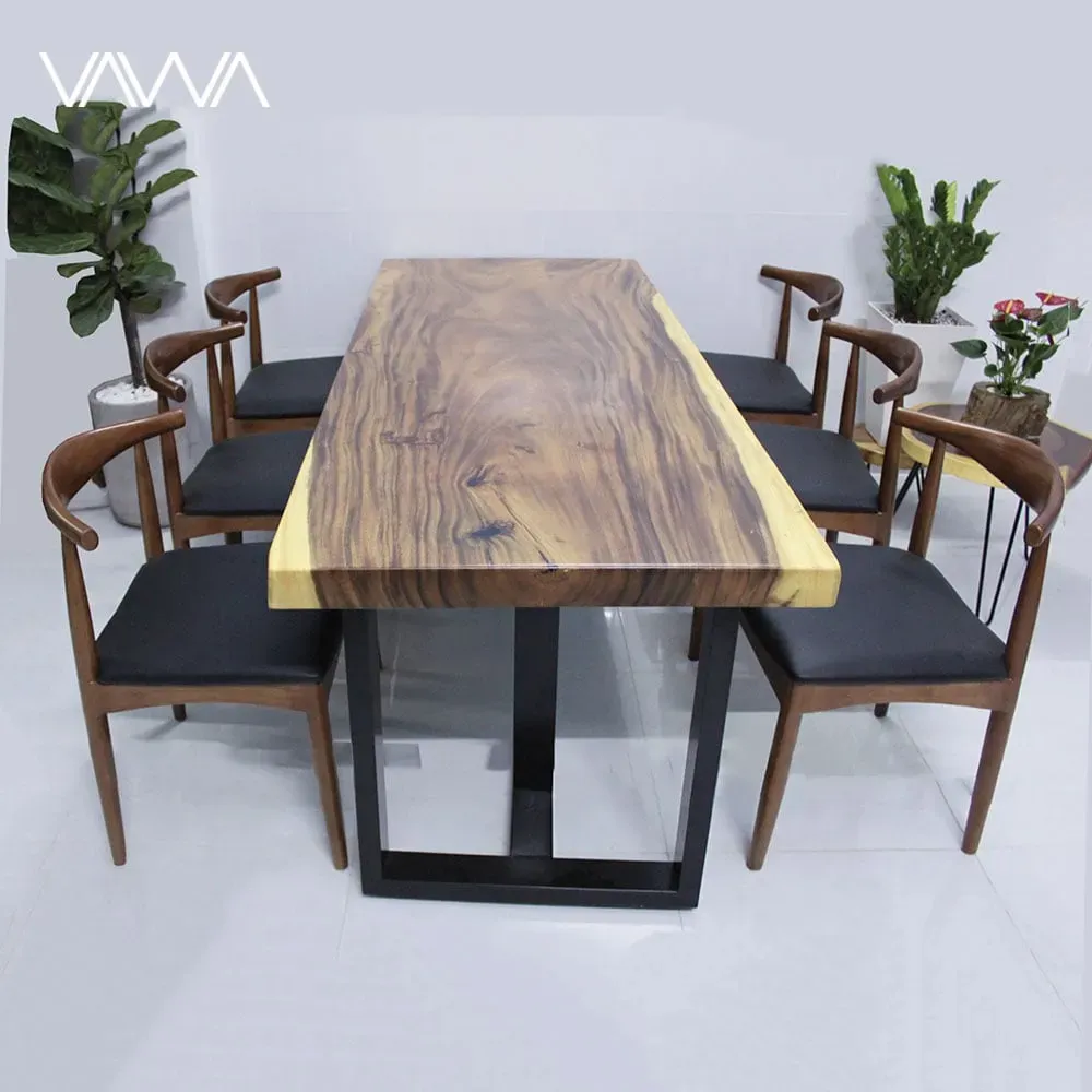 Mẫu bàn ăn gỗ me tây tự nhiên cùng 6 ghế Elbow sang trọng cho không gian phòng ăn Hà Nội