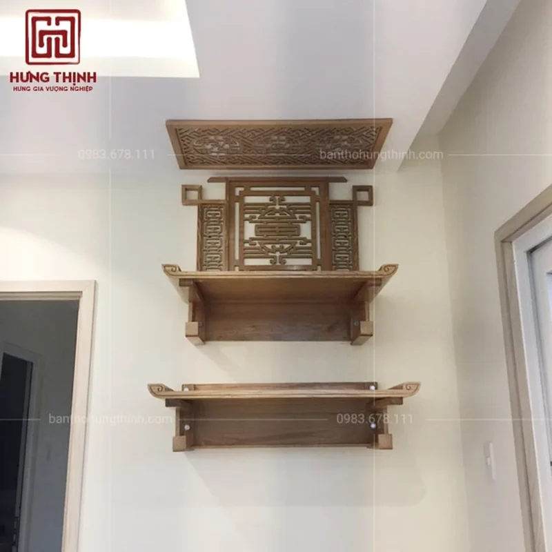 Mẫu bàn thờ chung cư dạng hai tầng gỗ tự nhiên trang nghiêm