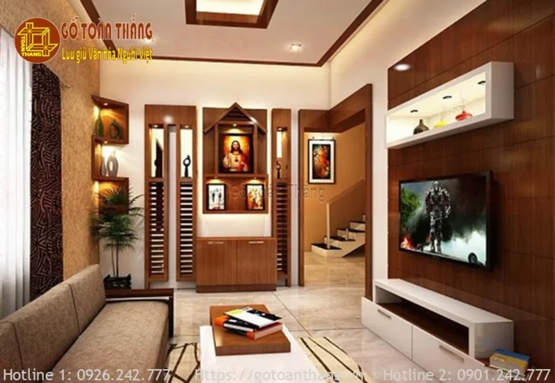 Mẫu bàn thờ Công giáo kết hợp vách ngăn đẹp cho phòng khách