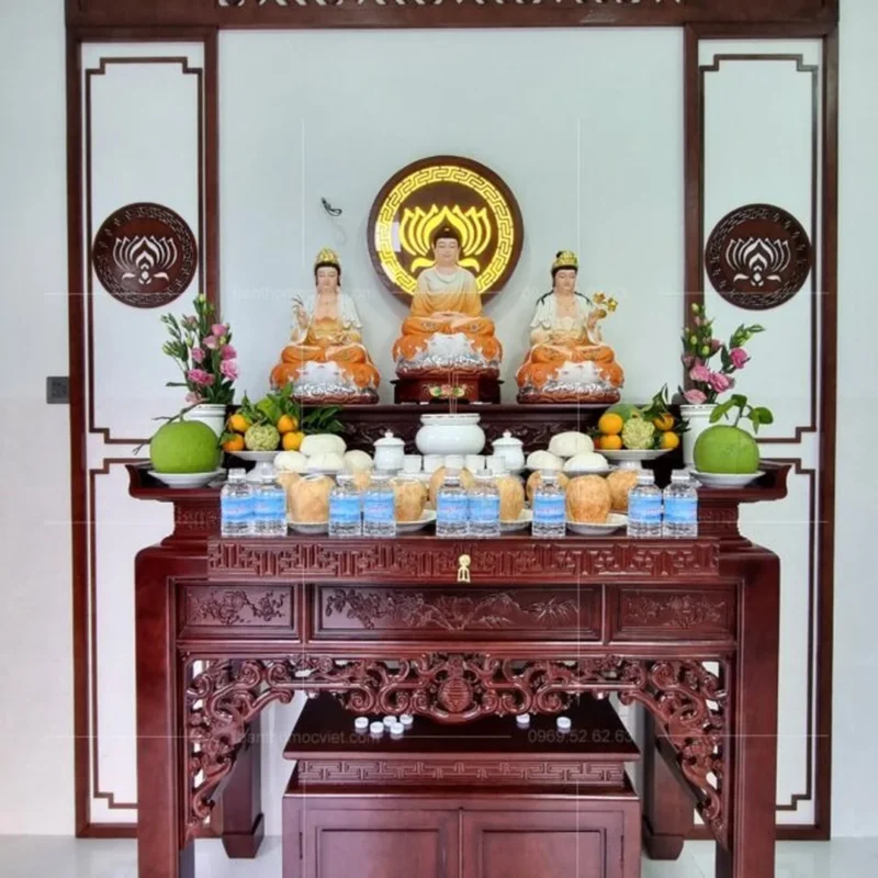 Mẫu bàn thờ đẹp hiện đại với thiết kế trang nghiêm