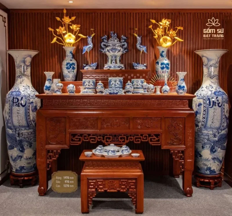 Mẫu bàn thờ gia tiên tinh gọn