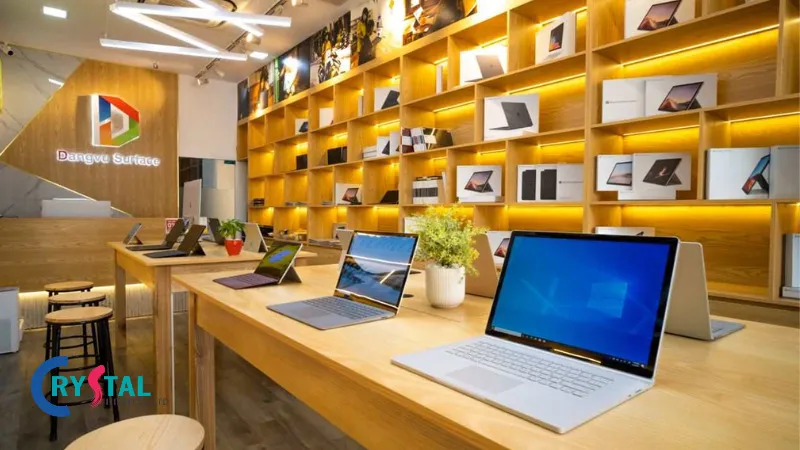 Mẫu thiết kế showroom laptop Surface với nội thất bố trí khoa học
