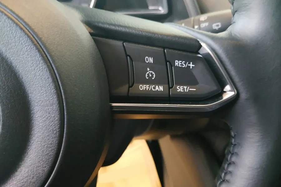 Cần gạt mưa tự động Mazda 2 2019