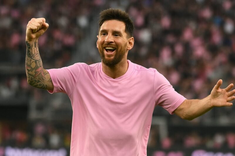 Bàn Học Hòa Phát Có Giá Sách: Top 5 Ưu Điểm Tuyệt Vời Cần Biết Năm 2026