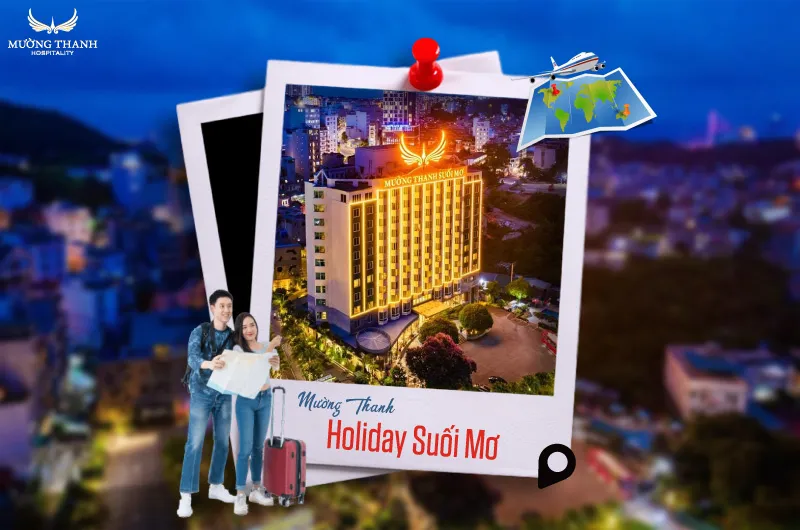 Hồ bơi ngoài trời tại Mường Thanh Holiday Suối Mo với ghế tắm nắng