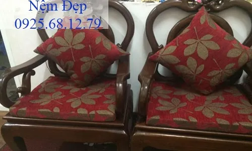 Bán nệm lót ghế gỗ mun đen tân cổ điển