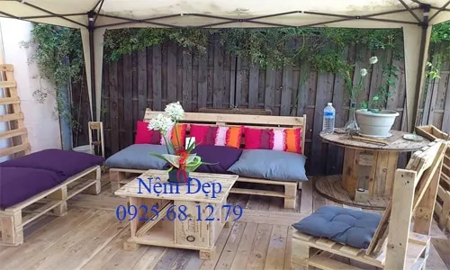 Nệm lót ghế gỗ pallet ngoài trời