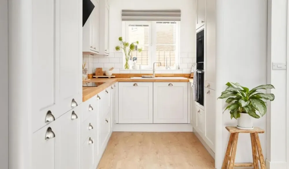 Phòng bếp nhà cấp 4 với bố cục chỉnh chu